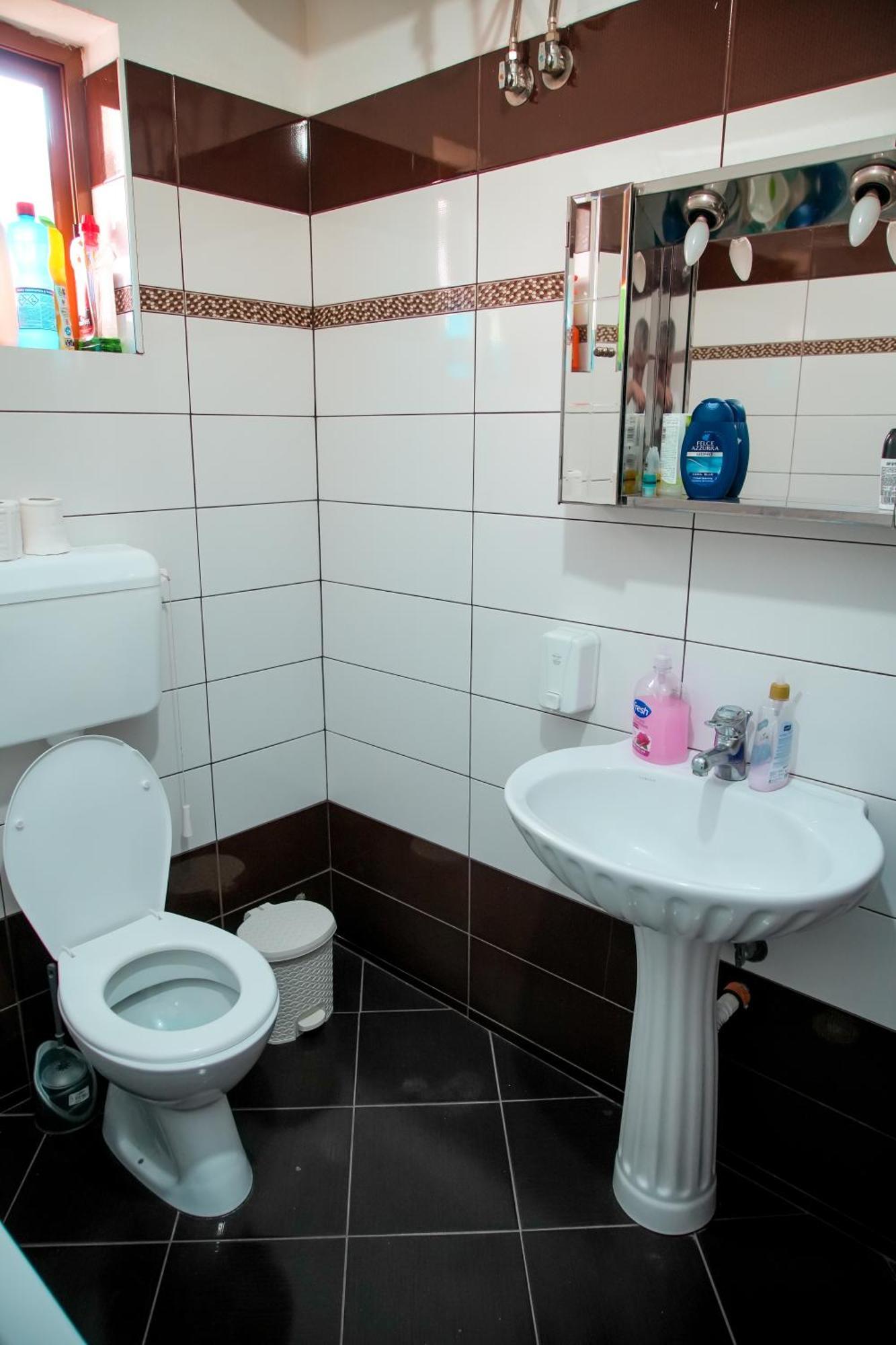 Gega's Appartement Gjirokastër